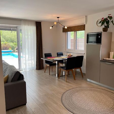 Royalhill Apartman فونيارتْسفاشغ المظهر الخارجي الصورة