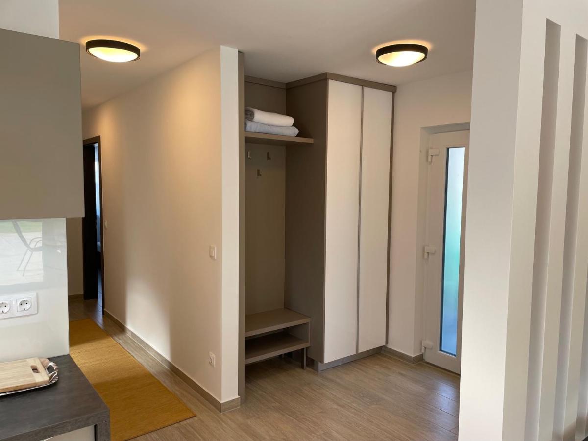 Royalhill Apartman فونيارتْسفاشغ المظهر الخارجي الصورة