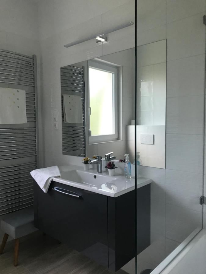 Royalhill Apartman فونيارتْسفاشغ المظهر الخارجي الصورة