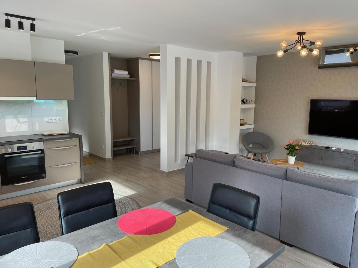 Royalhill Apartman فونيارتْسفاشغ المظهر الخارجي الصورة